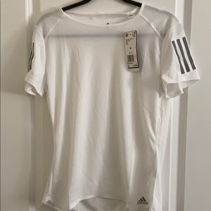 NWT Women’s Adidas Running Shirt Size M